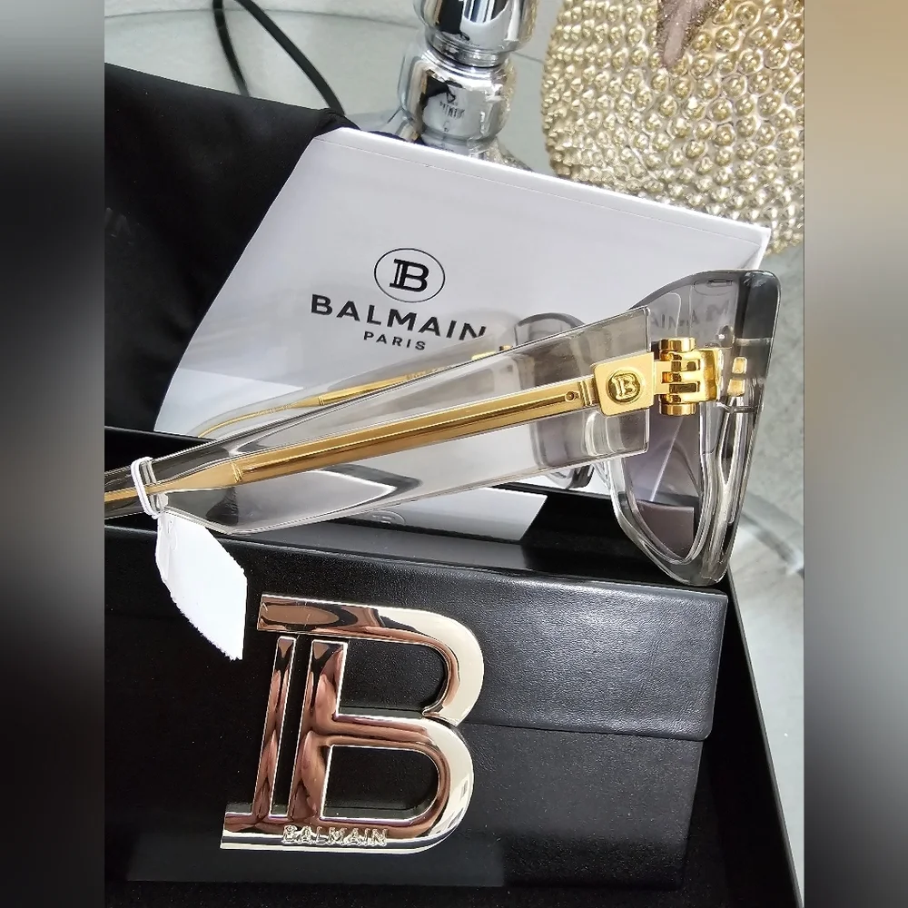 Balmain 55mm Cat Eye Sunglasses.